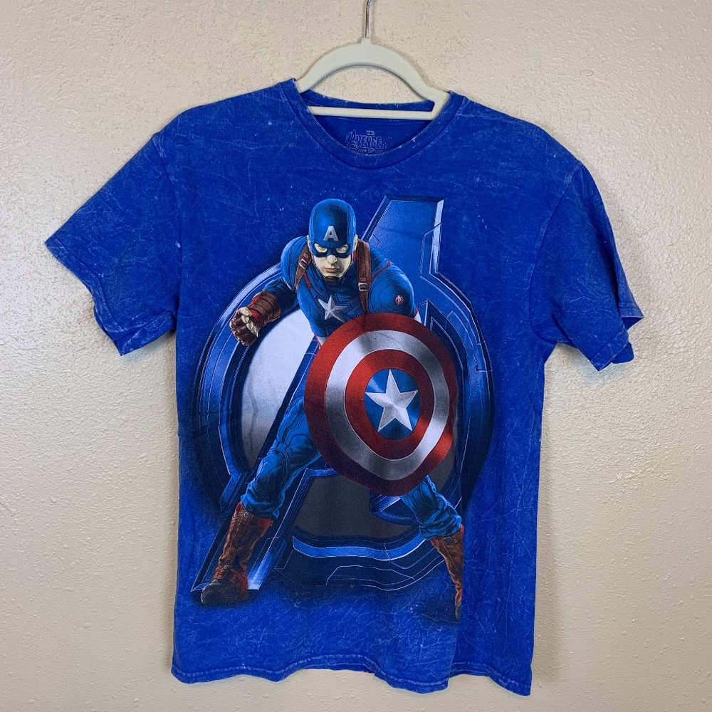 Captain America T-shirt